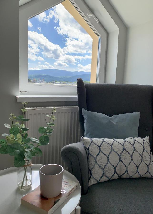 Apartament Penthouse Z Widokiem Na Sniezke I Prywatnym Parkingiem - By Spaceapart Jelení Hora Exteriér fotografie